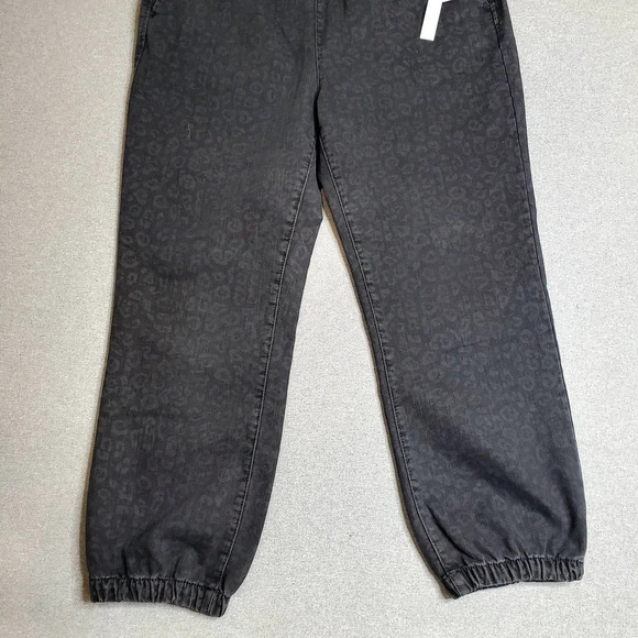 Tinseltown Black Leopard Print Jogger Pants - Picture 2 of 9